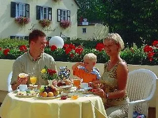 Hotel Am Schlosspark Zum Kurfuerst