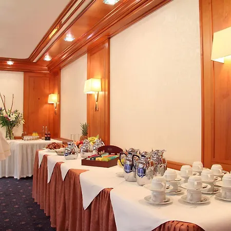 Am Schlosspark Zum Kurfuerst Hotel 3*