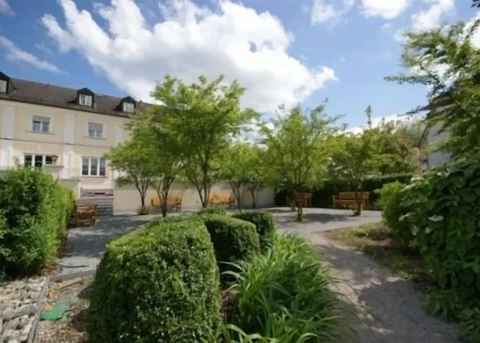 فندق Am Schlosspark Zum Kurfuerst 3*