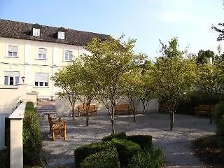 فندق Am Schlosspark Zum Kurfuerst Oberschleißheim