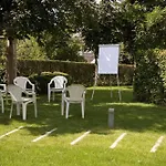 Am Schlosspark Zum Kurfuerst Oberschleißheim