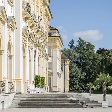 Am Schlosspark Zum Kurfuerst מלון 3*