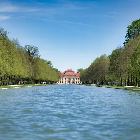 Am Schlosspark Zum Kurfuerst 호텔
